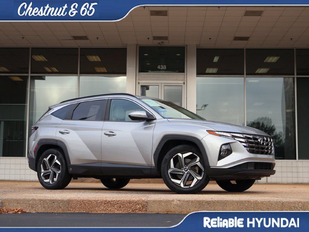 Used 2022 Hyundai Tucson SEL w/ Convenience + Premium Package FWD image 2