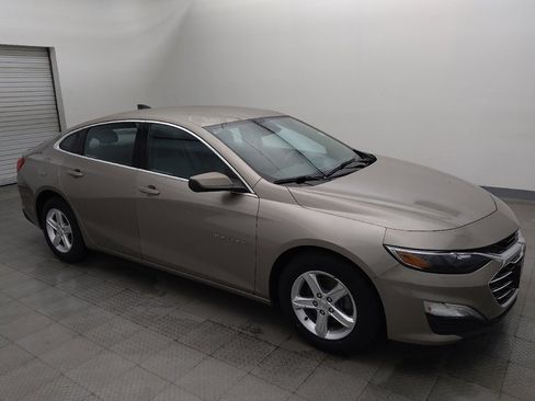 Used 2022 Chevrolet Malibu LS w/ Driver Confidence Package II FWD image 11