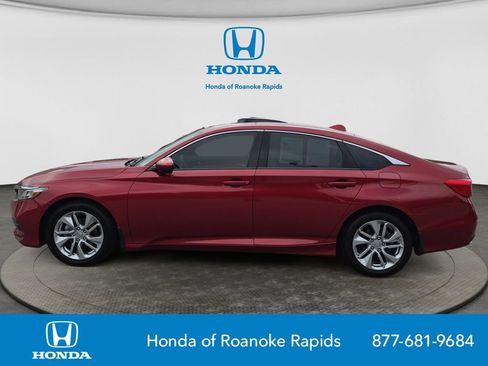 Used 2019 Honda Accord LX image 2