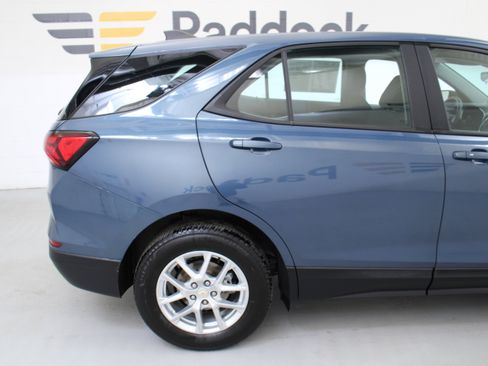 Used 2024 Chevrolet Equinox LS image 10