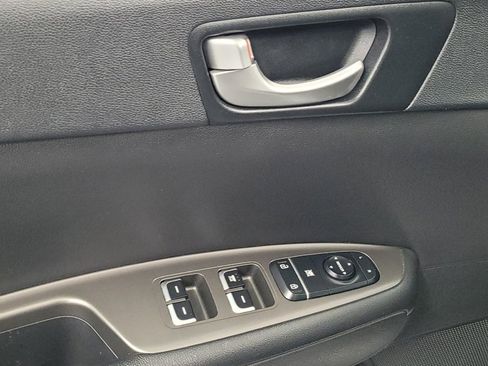 Used 2020 Kia Optima LX FWD image 27