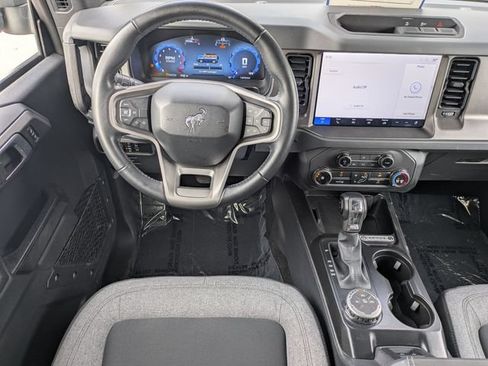 Used 2025 Ford Bronco Big Bend AWD/4WD image 15