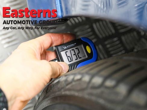 Used 2022 Dodge Charger R/T w/ Blacktop Package image 27