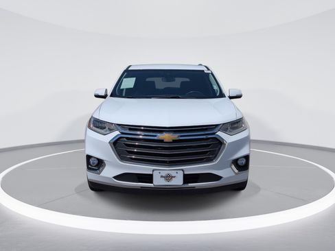 Used 2019 Chevrolet Traverse Premier AWD/4WD image 2