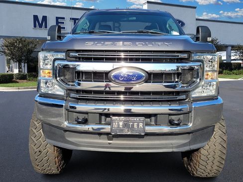 Used 2022 Ford F250 XL w/ STX Appearance Package image 2