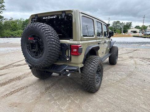New 2026 Jeep Wrangler Unlimited Rubicon w/ Technology Group AWD/4WD image 5