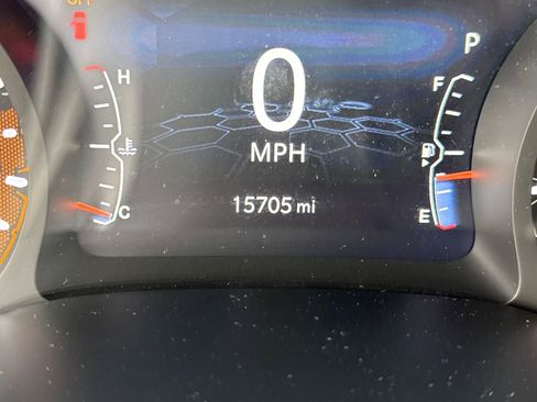 Used 2024 Jeep Compass Latitude image 25