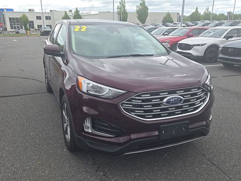 Used 2022 Ford Edge SEL w/ Convenience Package image 8