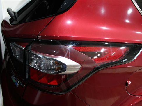 Used 2017 Ford Escape Titanium AWD/4WD image 11