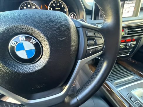 Used 2018 BMW X5 xDrive40e AWD/4WD image 34