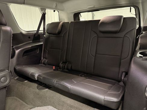 Used 2017 Chevrolet Suburban Premier image 33