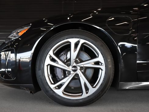 Used 2023 Audi e-tron GT Premium Plus w/ Executive Package image 3