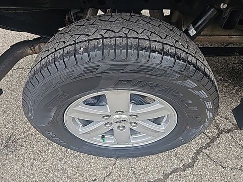 Used 2022 Ford F150 XLT image 35