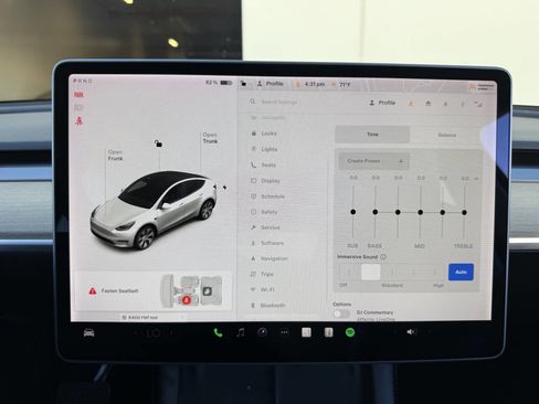 Used 2021 Tesla Model Y Long Range image 17