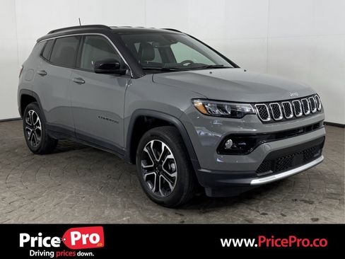 Used 2023 Jeep Compass Limited AWD/4WD image 1