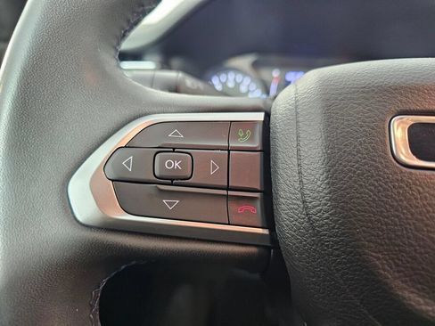 Used 2022 Jeep Compass Latitude FWD image 20
