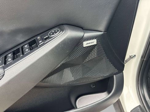 Used 2024 Kia Seltos SX w/ SX Sunroof Package image 10