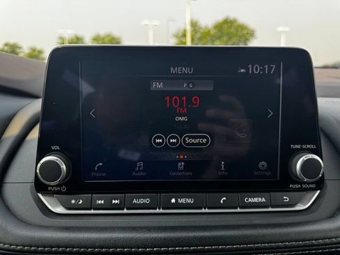 Used 2023 Nissan Rogue SV AWD/4WD image 26