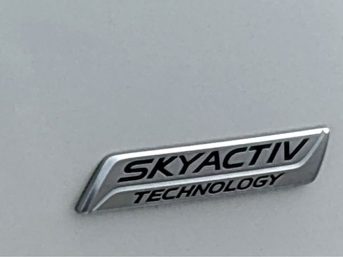 Used 2019 MAZDA CX-5 Touring image 24