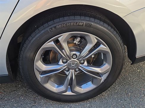 Certified 2024 Honda Accord EX image 8