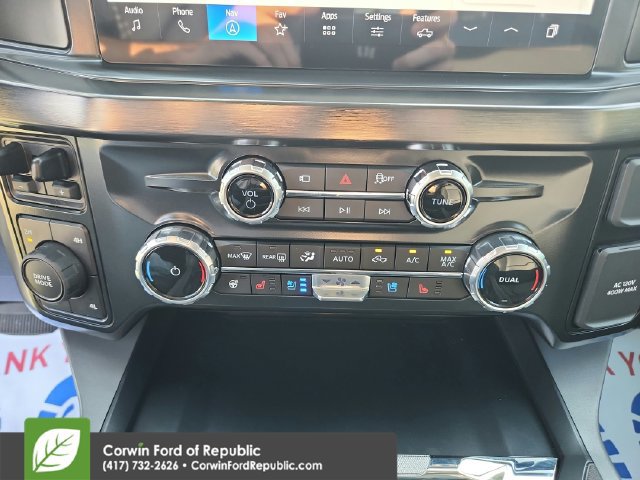 New 2026 Ford F350 Lariat w/ Chrome Package AWD/4WD image 24