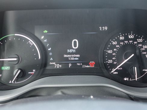 New 2026 Toyota Sienna LE FWD image 26