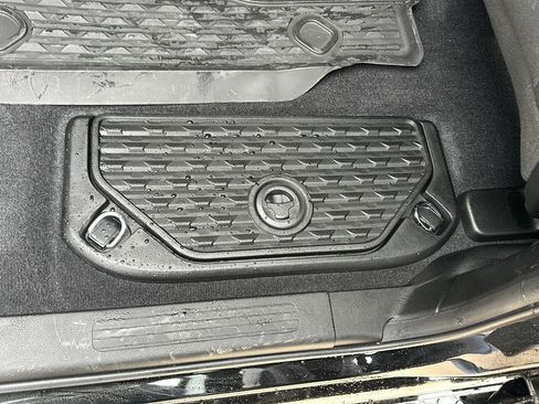 Used 2025 RAM 1500 Big Horn AWD/4WD image 19