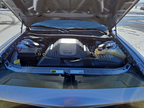 Used 2014 Dodge Challenger R/T image 28