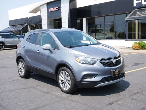 Used 2019 Buick Encore Preferred w/ Safety Package AWD/4WD image 2