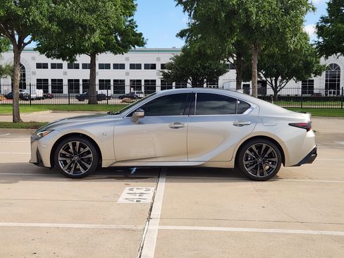 Used 2023 Lexus IS 350 F Sport w/ Navigation Package AWD/4WD image 3