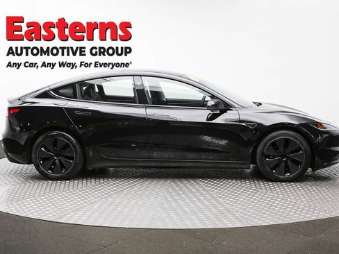 Used 2024 Tesla Model 3 Standard Range RWD image 4