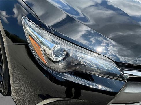 Used 2015 Toyota Camry LE FWD image 27