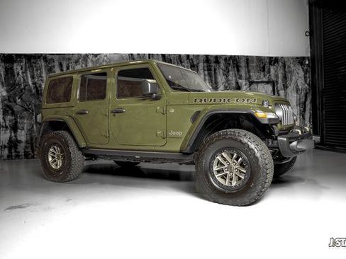 Used 2024 Jeep Wrangler Unlimited Rubicon 392 AWD/4WD image 11