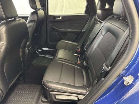 Used 2023 Ford Escape ST-Line AWD/4WD image 12