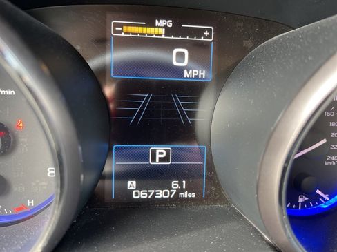 Used 2019 Subaru Outback 2.5i Touring image 15