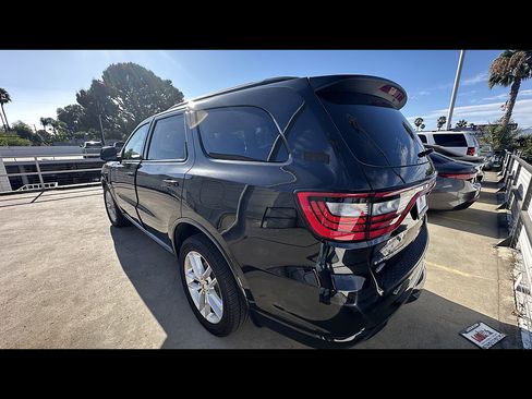 Used 2024 Dodge Durango GT AWD/4WD image 3