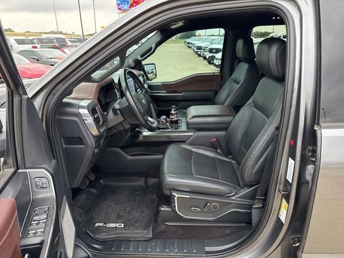 Used 2021 Ford F150 Lariat AWD/4WD image 19