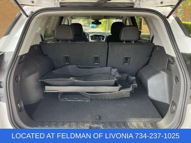 Certified 2024 GMC Terrain SLE w/ LPO, Floor Liner Package FWD image 24
