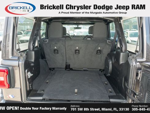 Used 2022 Jeep Wrangler Unlimited Sport AWD/4WD image 10