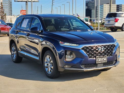 Used 2019 Hyundai Santa Fe SEL image 3