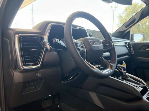 New 2026 GMC Canyon Elevation w/ Technology Package RWD image 16