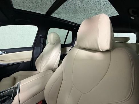 Used 2021 BMW X5 sDrive40i w/ Convenience Package RWD image 10