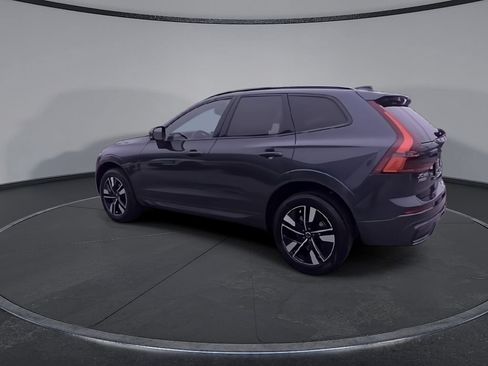 New 2026 Volvo XC60 B5 Plus w/ Climate Package AWD/4WD image 6
