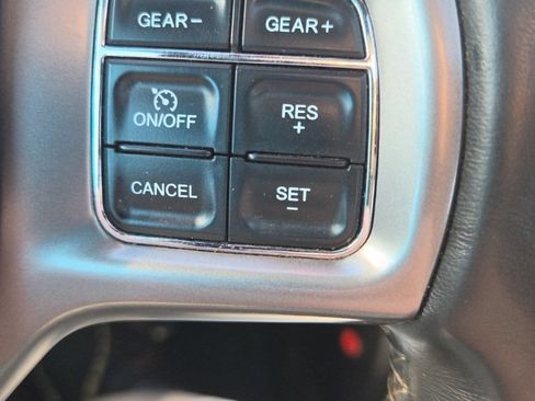 Used 2016 RAM 1500 Limited AWD/4WD image 23