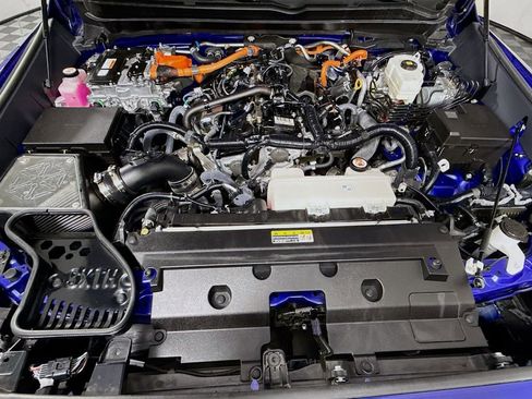 Used 2024 Toyota Tacoma TRD Off-Road w/ TRD Off Road Upgrade Package image 37