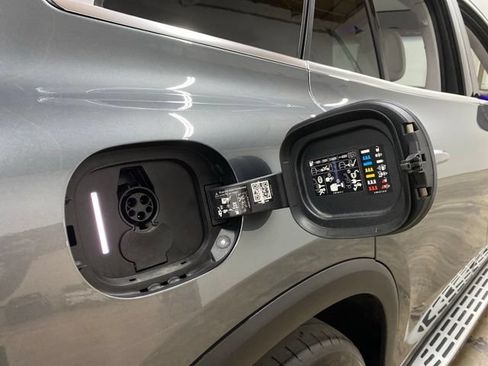 Used 2024 Mercedes-Benz EQS 450+ SUV w/ Exclusive Trim Package image 96