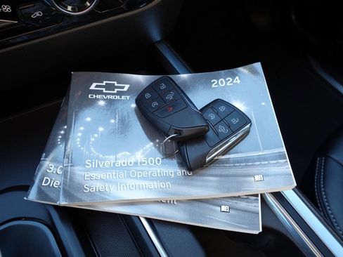 Used 2024 Chevrolet Silverado 1500 RST w/ Protection Package image 51