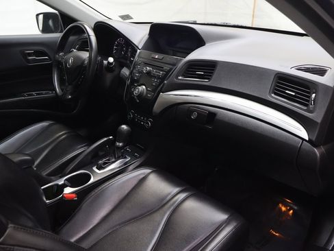 Used 2020 Acura ILX image 11
