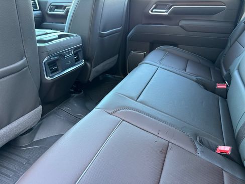 New 2026 GMC Sierra 2500 Denali w/ Denali Reserve Package AWD/4WD image 12