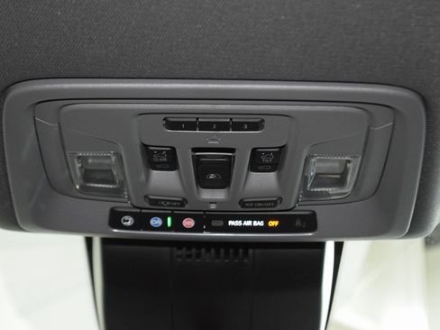 Used 2024 GMC Sierra 2500 Denali w/ Denali Reserve Package image 51